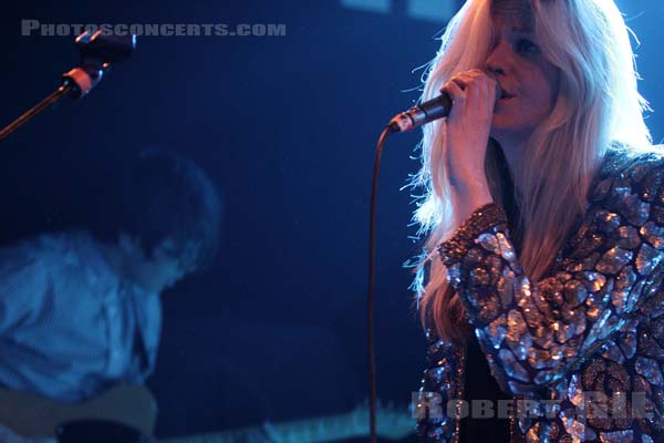 STILL CORNERS - 2012-11-15 - PARIS - Point Ephemere - 